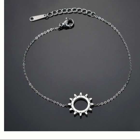 Jewelry - 3/$30 Stassi Sunny Day Bracelet